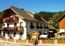 Biobauernhof Tonimörtl ,Mariapfarr, Bauernhof ,Reiten Ponys Ferienhaus, Chalet,Blockhaus,kinderfreundlich, Schigebiet