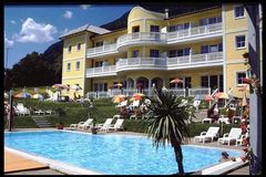 Ihr Hotel - für die besten Familienpauschalen
inkl. Getränke zum Abendessen