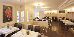 Ristorante CANTINETTA am Ring, 1010 Wien - Universitätsring 8
Reservierungen:+43 1 535 46 65, office@lacantinetta.at www.lacant