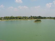 Ferienhäuser mit Eigengarten mit direkten Seeblick