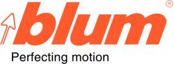 Blum ist Zulieferer für Möbelhersteller und produziert Schubladen, Scharniere und Klappen.