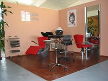 Praschak Friseureinrichtungen technisches Zubehör Service