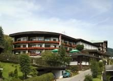 AUSZEIT - Hotel Erlebach mit Walser Wellness und Lebensfeuer