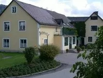 Landhaus Kügler-Eppich *** Komfort -Zimmer
Köllach,Proleb,Leoben,Bruck/ Mur,Niklasdorf,Urlaub,Golf,Wandern,Radfahren,Ausstellun