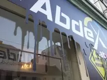Beschriftungen und Werbemontagen von AbdeX.at