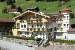 Ferienhaus Johanna für 2 bis 18 Personen im Zillertal/Mayrhofen