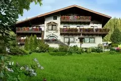 Haus Verena - Urlaub bei Freunden in den Salzburger Bergen - im Aktivdorf.at!
Bis bald , Ihre Familie Werth